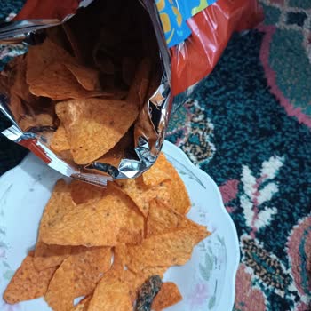 Bayramda Aldığım Köy Bakkalından Doritos Hot Cord Acı Biberli Ürününde Yabancı Bir Cisim Çıktı