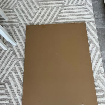 IKEA Kusurlu Ürün Satışı Yaptı