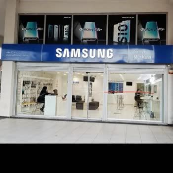 Samsung A40 Telefonumu Antalya Samsung Mobil Servis Kapıdan Çevirdi!