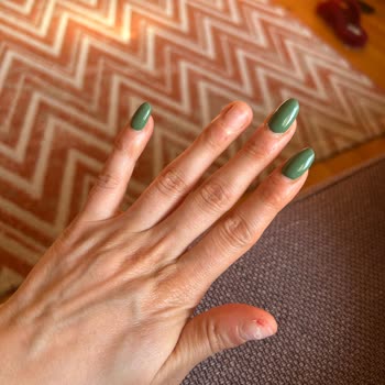 Güzellik Atölyesi Protez Tırnak Beceriksizliği