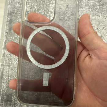 Piili Marka Kılıfın Boyasının Çıkması En Ufak Bir Temasta Boya Çıkıyor