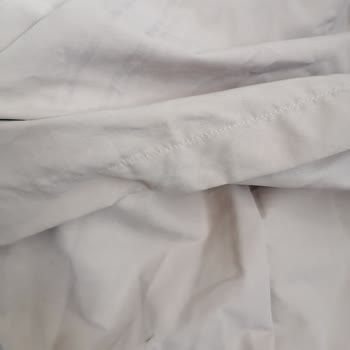 LCW Lekeli Kirli Ürün Gönderdi