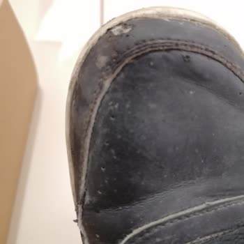 Lotto Marka Ayakkabının Ömrü 5 Ay Mı?