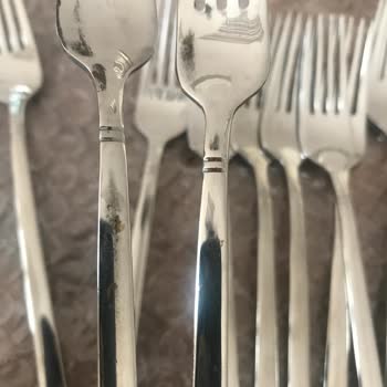 Karaca Züccaciye Karaca Çatalları Paslandı. Garantisini Umursamıyorlar