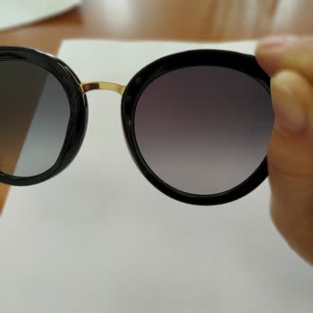 Dolce Gabbana Garantisi Olduğu Halde Kusurlarını Kabul Etmiyorlar