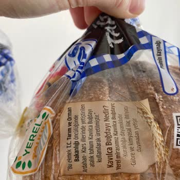 Son Kullanma Tarihi Geçmemiş Küflü UNO Marka Ekmek