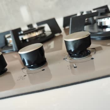 Silverline Ocak Düğmesi Alev Aldı