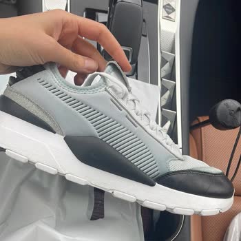 Gümüş Lostra Salonları Ayakkabıları Bozdular Ve Kabul Etmiyor