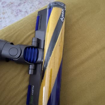 Dyson Lazer Başlık Düğmesi