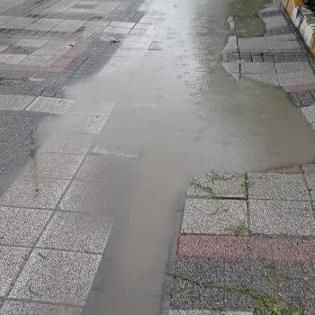 Bakırköy Belediyesi Yollar Çok Kötü