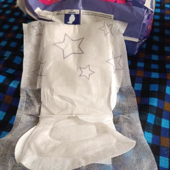 BİM Scarlet Gece Pedi Ürününde Değişiklik Yapılmış Ve Kalitesizleştirilmiş