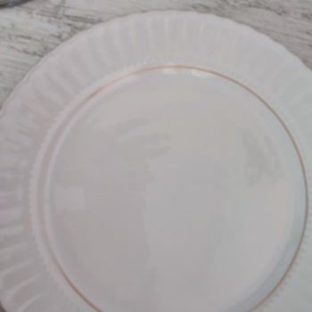 Kütahya Porselen Tabak Takımının Yaldızları Silindi