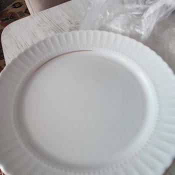 Kütahya Porselen Tabak Takımının Yaldızları Silindi