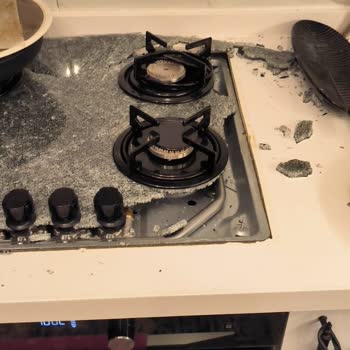 Electrolux Cam Ocak Patlaması