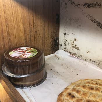 Elmalı Markette Hijyen Ve Son Tüketim Tarihi Geçmiş Ürünler