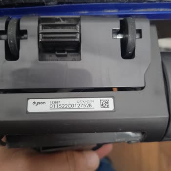 Dyson Süpürme Başlığı Kırılması