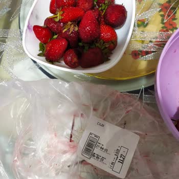 Altunbilekler Etimesgut Emirler Şubesi Manavda Çürük Ürün Satılması