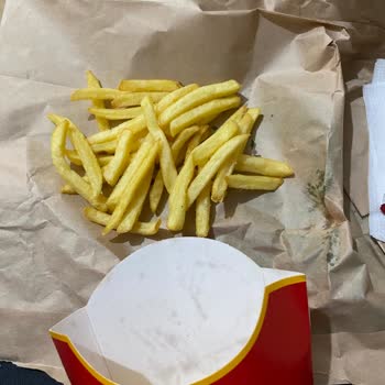 McDonald's Siparişin Yanlış Ve Ürünün Boş Gönderilmesi