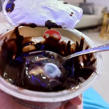 Eker Profiterol Küflü Cıktı