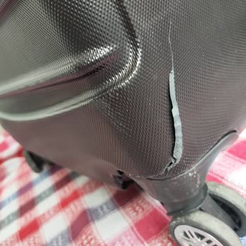 Corendon Airlines Hasarlı Bagaj Mağduriyeti