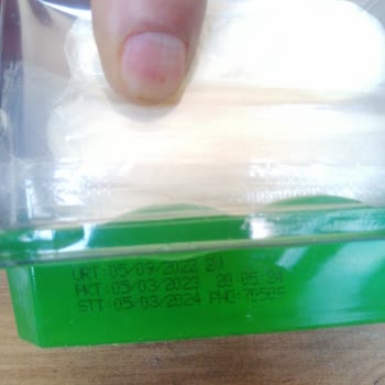 Peysan Som Tüketim Tarihi 1 Sene Olmasına Rağmen Küflü Peynir