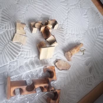 Şirince Ahşap Tasarım Kırık Ürün Gönderdi