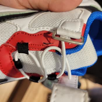 Vicco Ayakkabının İlk Kullanımda Zarar Görmesi