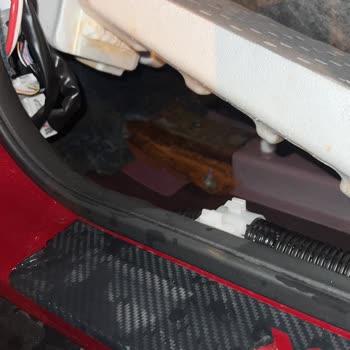 Nissan Sol Taraf Taban Su Dolması