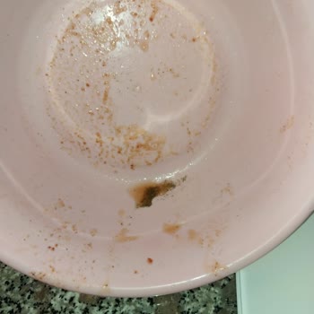 Kazova Gıda Marka Salçanın İçerisinden Kum Çıktı