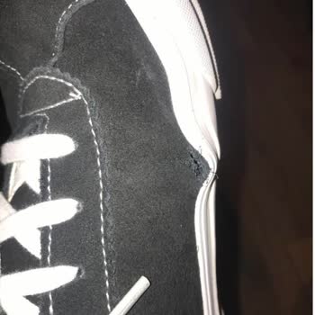 Vans Ayakkabı Ayakkabı Yırtılmasına Tüketici Hatası Dendi