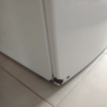 Profilo Refrigerator Has Poor Quality Materials And Unhelpful Customer Service