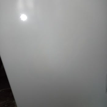 Uğur Derin Dondurucu Defolu Çıktı. Yetkili Servis İlgilenmiyor