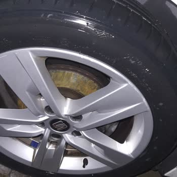 Euromaster İş Bilmeyen Eleman!