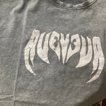 Poem Wear Farklı Gönderim