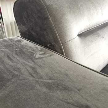 Letto Mobilya (İzmir) Fabrikasyon Hatasının Garanti Bitti Denilerek Ücret Talep Edilmesi