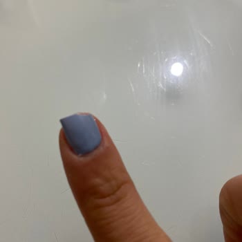 Fame Kuaför (İzmir) İlgisiz Ve Bilgisiz