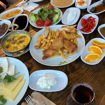 Van Kahvaltı Sarayı Az Ürün Çok Para Aldı