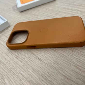 Apple Deri Kılıfta Yaşanan Kararmalar