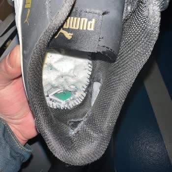 Puma 'nın Bir Yıl Dayanmayacak Ayakkabıya Müşteri Hatası Demesi