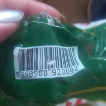 Sarıkız Maden Suyu Sarıkız Doğal Mineralli Su Değişik Tat Ve Koku