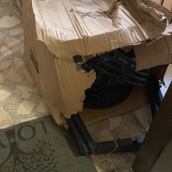 A101 Alınan Ürünüm Kapıya Yırtık Koliyle Atıldı