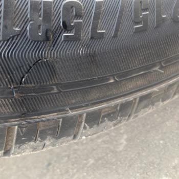 Milestone Marka Lastik Yanaklardan Çatlama Yaptı