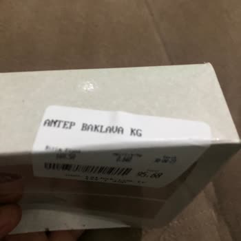 Tatbak Gıda Kayışdağı Ataşehir Şubesinden Aldığım Fıstıklı Baklavada Ceviz Çıktı