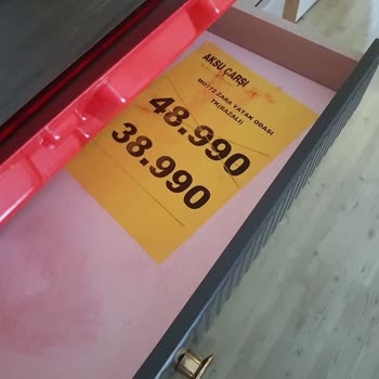 Aksu Çarşı Yeni Aldığım Yatak Odasına Teşhir Ürünü Getirip Taktı