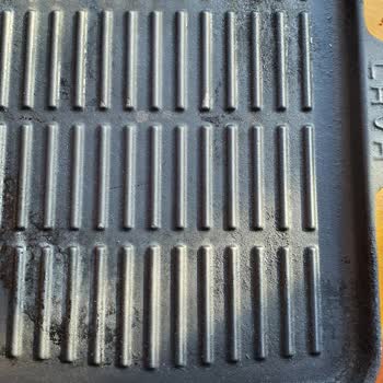 Lava Döküm Tava Kaplama Kalkması Ve Paslanma