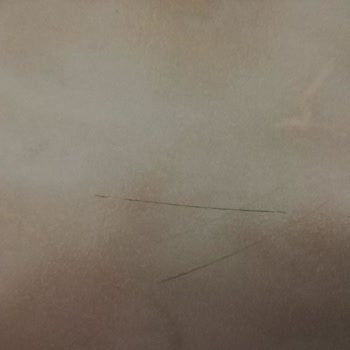 İstikbal İstiklal Masam Çiziklerle Dolu