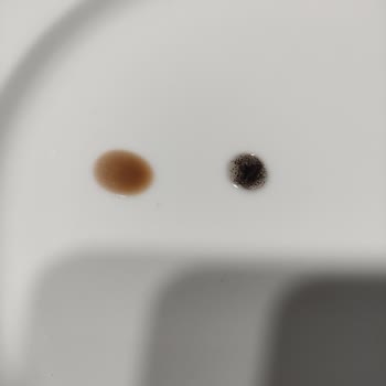 Valens İlaç Bestiron Damlada Kömür Gibi Parçalar Çıktı