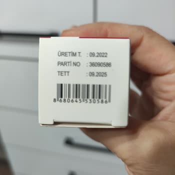 Valens İlaç Bestiron Damlada Kömür Gibi Parçalar Çıktı