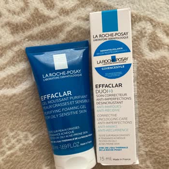 La Roche - Posay Krem Ve Jel Gözaltımı Kırışık Yaptı