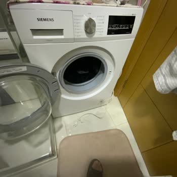 Siemens Çamaşır Makinesi Garantili Olmasına Rağmen Kötü Kokuyor